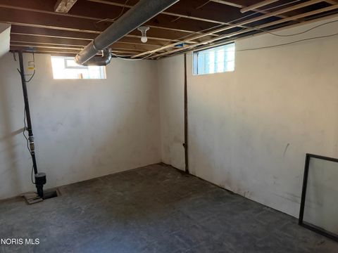 Tiny photo for 3212 Keemont Drive, Toledo, OH 43613 (MLS # 10008666)