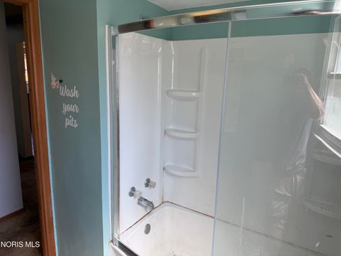 Tiny photo for 3212 Keemont Drive, Toledo, OH 43613 (MLS # 10008666)