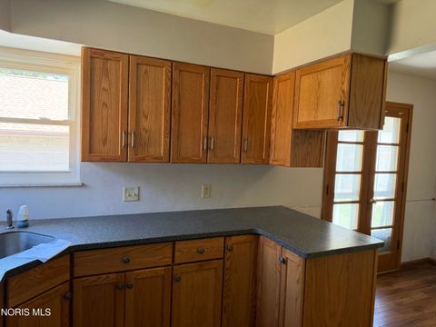 Tiny photo for 3212 Keemont Drive, Toledo, OH 43613 (MLS # 10008666)