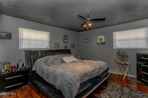 Tiny photo for 4521 282nd Street, Toledo, OH 43611 (MLS # 10007612)