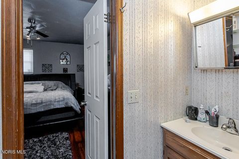 Tiny photo for 4521 282nd Street, Toledo, OH 43611 (MLS # 10007612)