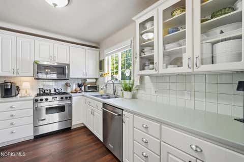 Tiny photo for 2314 Goddard Road, Toledo, OH 43606 (MLS # 10011516)