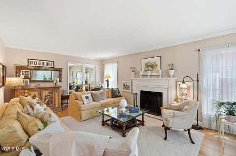 Tiny photo for 2314 Goddard Road, Toledo, OH 43606 (MLS # 10011516)