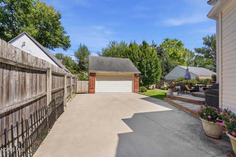 Tiny photo for 2314 Goddard Road, Toledo, OH 43606 (MLS # 10011516)