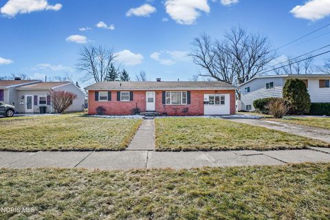 Photo of 245 Edinborough Drive, Findlay, OH 45840 (MLS # 10004503)
