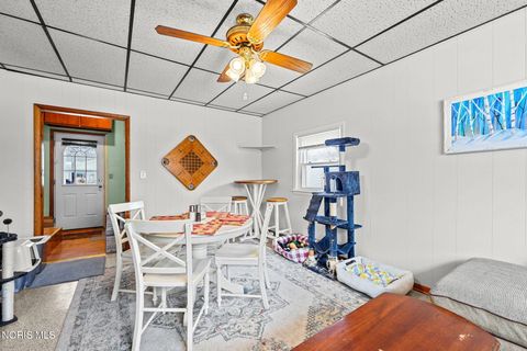 Tiny photo for 245 Edinborough Drive, Findlay, OH 45840 (MLS # 10004503)