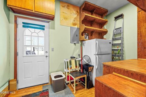 Tiny photo for 245 Edinborough Drive, Findlay, OH 45840 (MLS # 10004503)