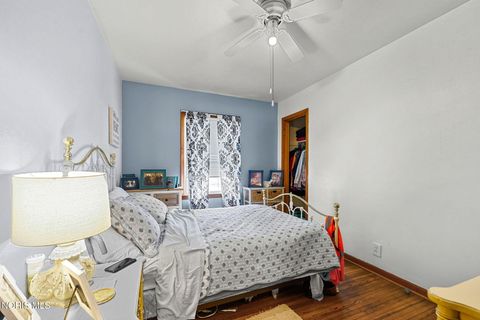 Tiny photo for 245 Edinborough Drive, Findlay, OH 45840 (MLS # 10004503)