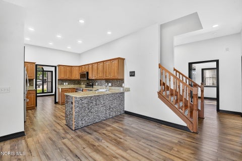 Tiny photo for 520 Pine Valley Drive, Bowling Green, OH 43402 (MLS # 10014165)