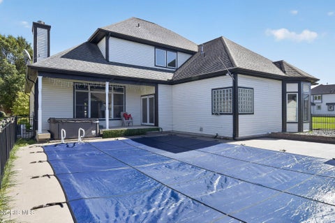 Tiny photo for 520 Pine Valley Drive, Bowling Green, OH 43402 (MLS # 10014165)