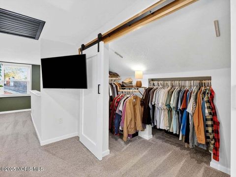 Tiny photo for 4250 Garrison Road, Toledo, OH 43613 (MLS # 10000863)