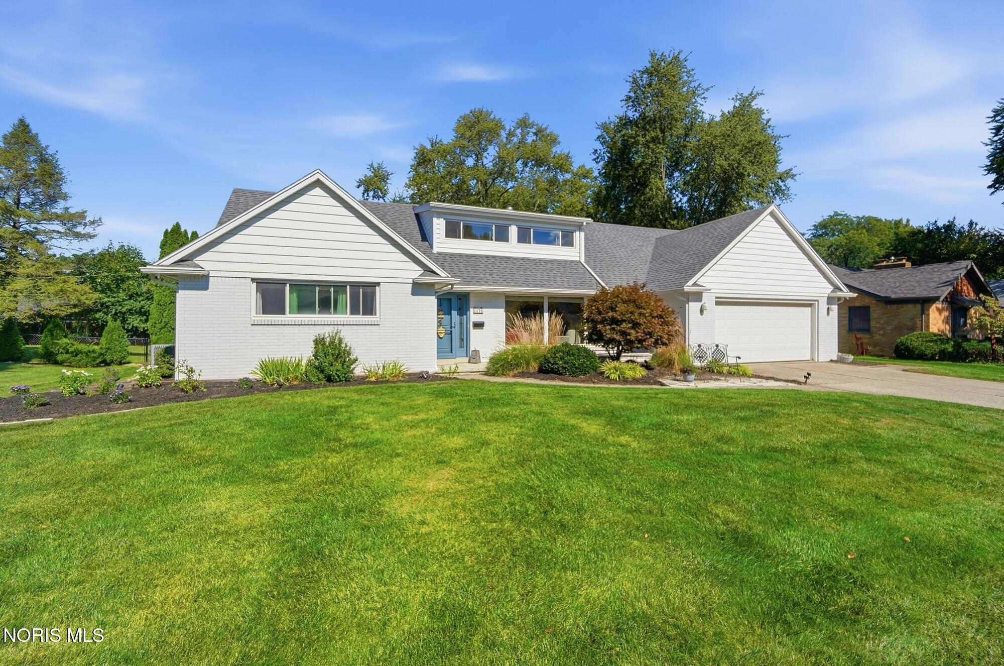 4426 Sheraton Road