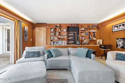 Tiny photo for 4426 Sheraton Road, Ottawa Hills, OH 43615 (MLS # 10013871)