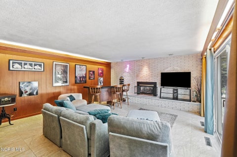 Tiny photo for 4426 Sheraton Road, Ottawa Hills, OH 43615 (MLS # 10013871)