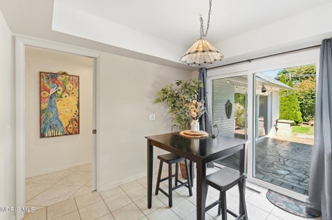 Tiny photo for 4426 Sheraton Road, Ottawa Hills, OH 43615 (MLS # 10013871)