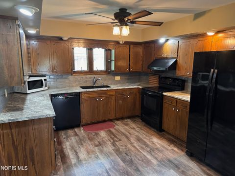 Tiny photo for 16806 U.s. 20a, West Unity, OH 43570 (MLS # 10007497)