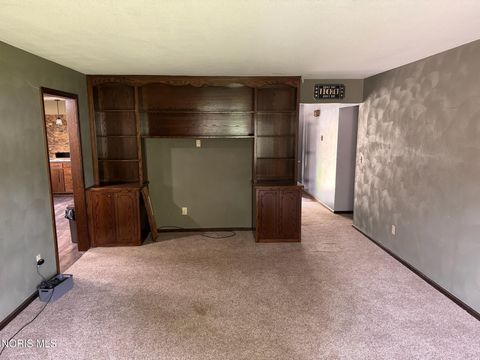 Tiny photo for 16806 U.s. 20a, West Unity, OH 43570 (MLS # 10007497)