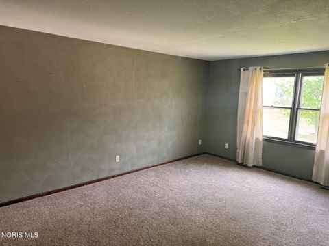 Tiny photo for 16806 U.s. 20a, West Unity, OH 43570 (MLS # 10007497)