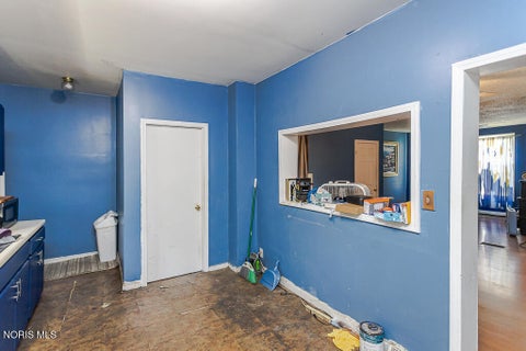 Tiny photo for 321 Hiett Avenue, Toledo, OH 43609 (MLS # 10011553)