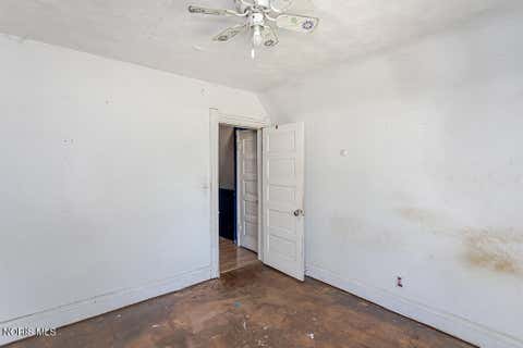 Tiny photo for 321 Hiett Avenue, Toledo, OH 43609 (MLS # 10011553)