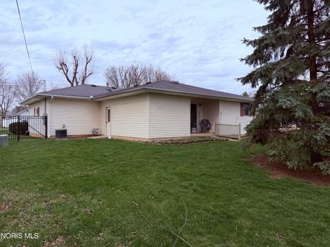 Tiny photo for 205 E Walnut Street, Van Buren, OH 45889 (MLS # 10005519)