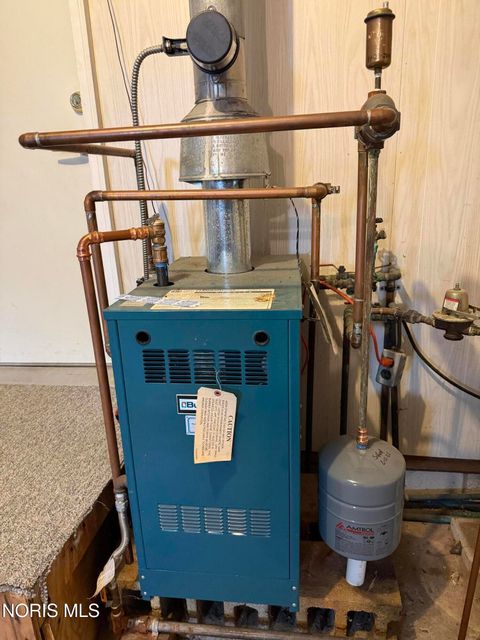 Tiny photo for 205 E Walnut Street, Van Buren, OH 45889 (MLS # 10005519)