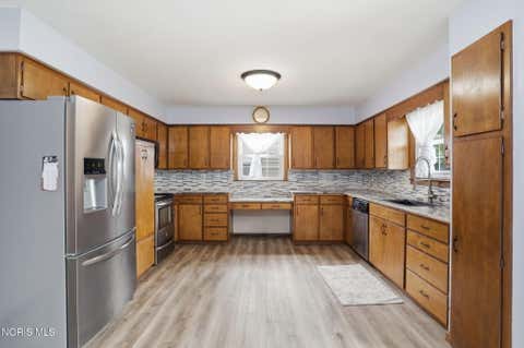 Tiny photo for 527 Sheffield Drive, Findlay, OH 45840 (MLS # 10010657)