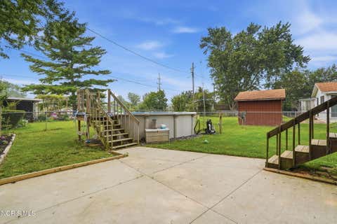Tiny photo for 527 Sheffield Drive, Findlay, OH 45840 (MLS # 10010657)