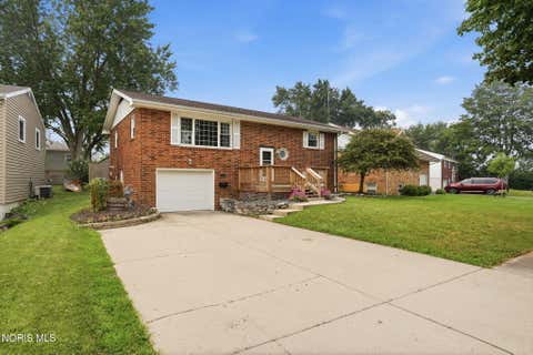 Tiny photo for 527 Sheffield Drive, Findlay, OH 45840 (MLS # 10010657)