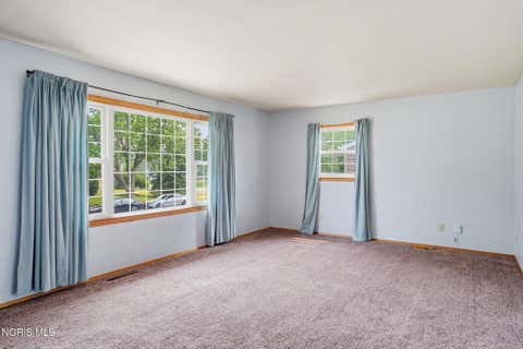 Tiny photo for 527 Sheffield Drive, Findlay, OH 45840 (MLS # 10010657)