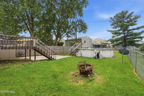 Tiny photo for 527 Sheffield Drive, Findlay, OH 45840 (MLS # 10010657)