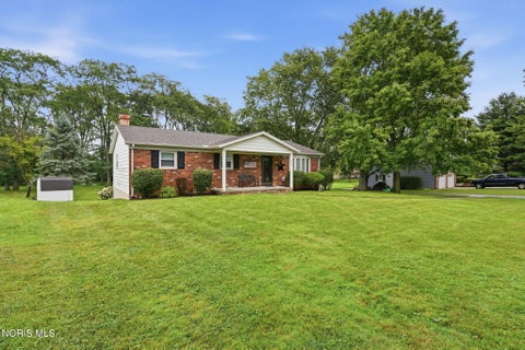 Tiny photo for 11091 Autumn Lane, Fostoria, OH 44830 (MLS # 10012029)