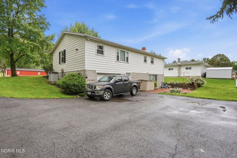 Tiny photo for 11091 Autumn Lane, Fostoria, OH 44830 (MLS # 10012029)
