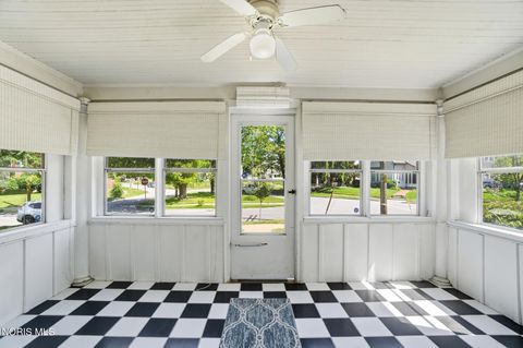 Tiny photo for 1633 Potomac Drive, Toledo, OH 43607 (MLS # 10008215)