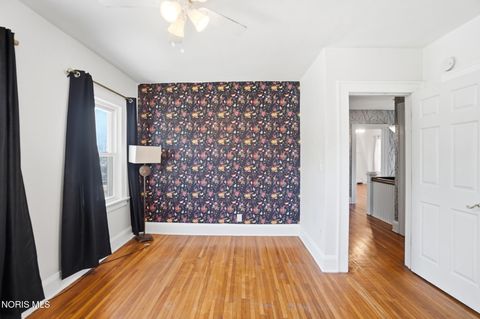 Tiny photo for 1633 Potomac Drive, Toledo, OH 43607 (MLS # 10008215)