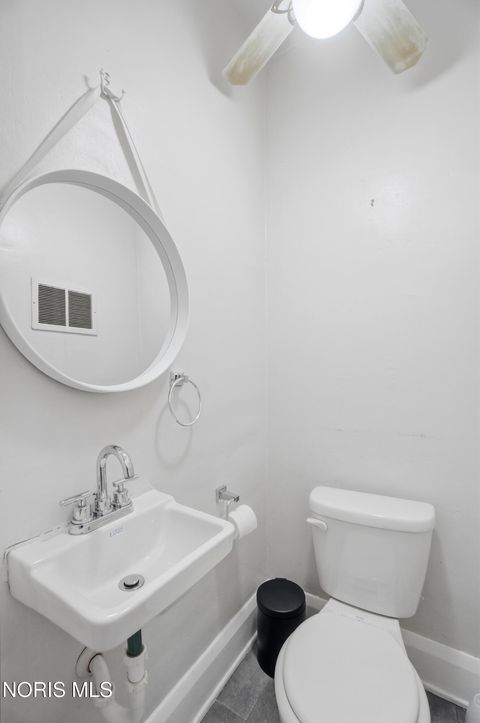 Tiny photo for 1633 Potomac Drive, Toledo, OH 43607 (MLS # 10008215)