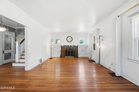 Tiny photo for 1633 Potomac Drive, Toledo, OH 43607 (MLS # 10008215)