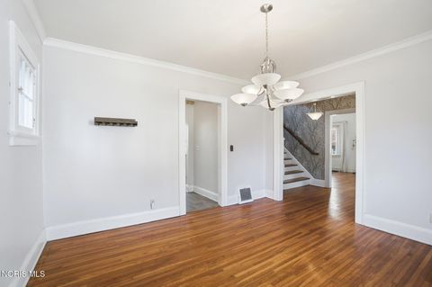 Tiny photo for 1633 Potomac Drive, Toledo, OH 43607 (MLS # 10008215)