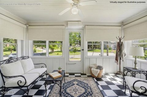 Tiny photo for 1633 Potomac Drive, Toledo, OH 43607 (MLS # 10008215)