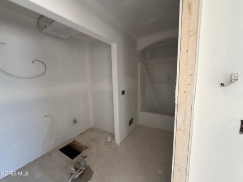 Tiny photo for 5037 Easton Drive, Oregon, OH 43616 (MLS # 10013843)
