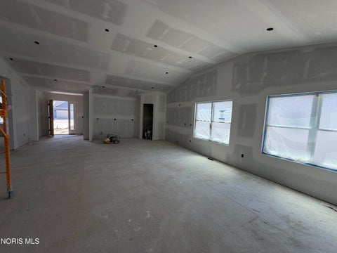 Tiny photo for 5037 Easton Drive, Oregon, OH 43616 (MLS # 10013843)