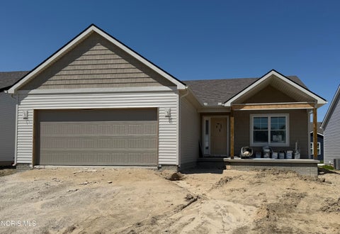 Photo of 5037 Easton Drive, Oregon, OH 43616 (MLS # 10013843)