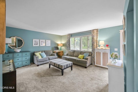 Tiny photo for 176 Foxhill Lane, Perrysburg, OH 43551 (MLS # 10012467)