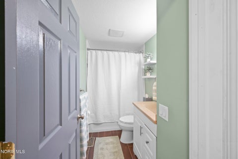 Tiny photo for 176 Foxhill Lane, Perrysburg, OH 43551 (MLS # 10012467)