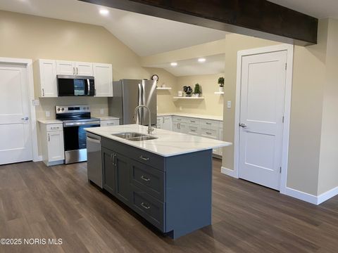 Tiny photo for 16407 St Rt 15, Defiance, OH 43512 (MLS # 10001043)