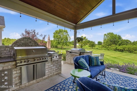 Tiny photo for 9258 Twin Creek Lane, Sylvania, OH 43560 (MLS # 10011048)