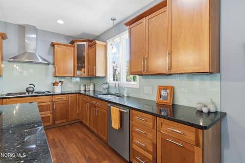 Tiny photo for 9258 Twin Creek Lane, Sylvania, OH 43560 (MLS # 10011048)