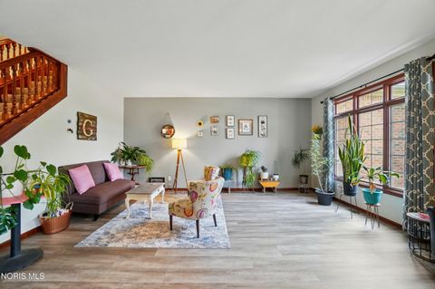 Tiny photo for 1230 Alexandria Boulevard, Bowling Green, OH 43402 (MLS # 10005132)