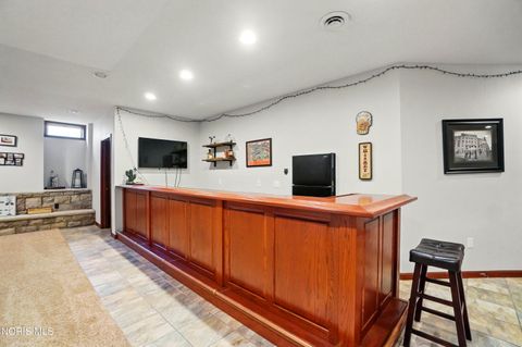 Tiny photo for 1230 Alexandria Boulevard, Bowling Green, OH 43402 (MLS # 10005132)