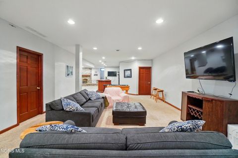 Tiny photo for 1230 Alexandria Boulevard, Bowling Green, OH 43402 (MLS # 10005132)